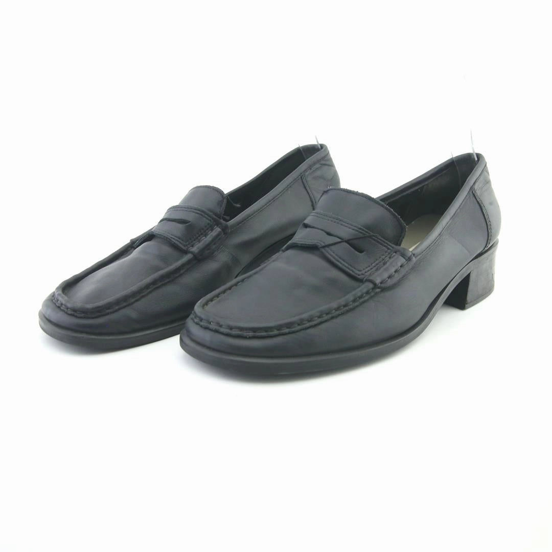 Platform High Heels ETIENNE AIGNER .