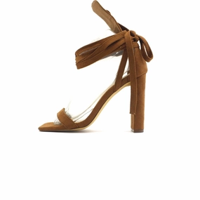 LILIANA . High Heels History