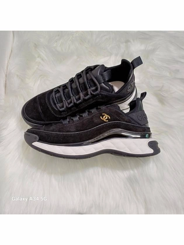 Logo Mixed Fibers Suede Low Top Sneakers Black Chanel Rockport Shoes Sneakers