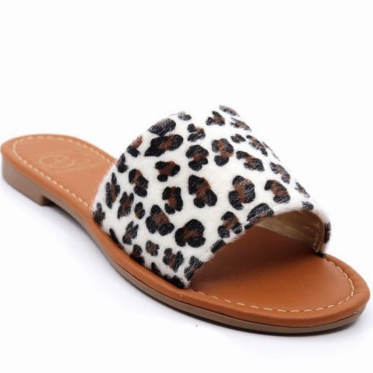 Lulu-4 Sandals White Leopard Sandals Sandals Hide Toes