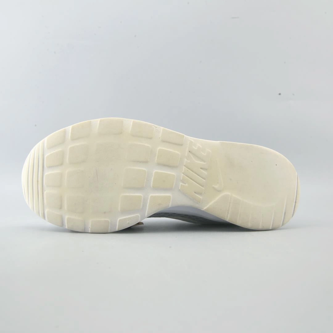 NIKE TANJUN Nike Pro Running Shoes