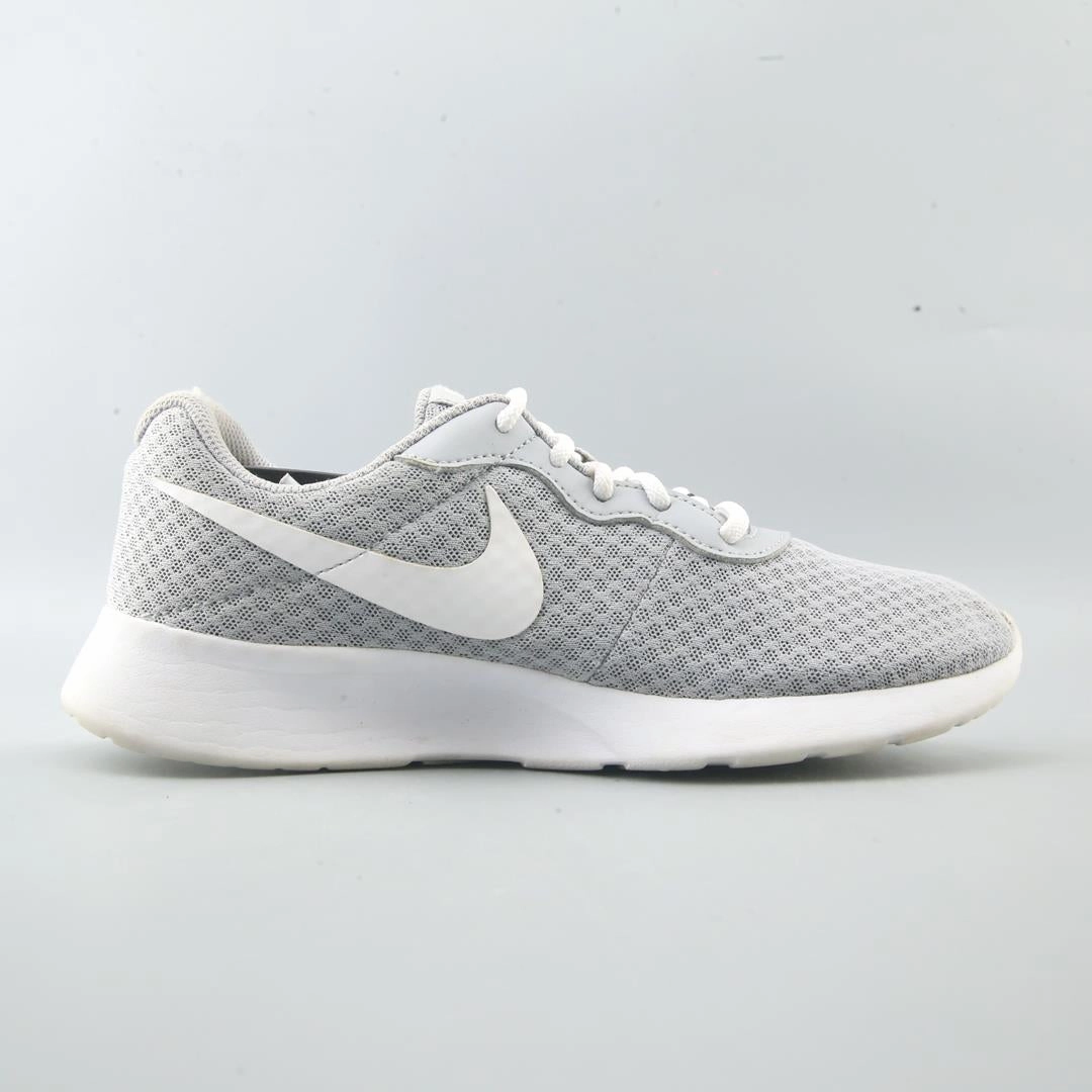 NIKE TANJUN Balenciaga Shoes Nike