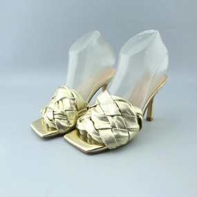 MARC FISHER BRIZO Mature Women In High Heels And Stockings