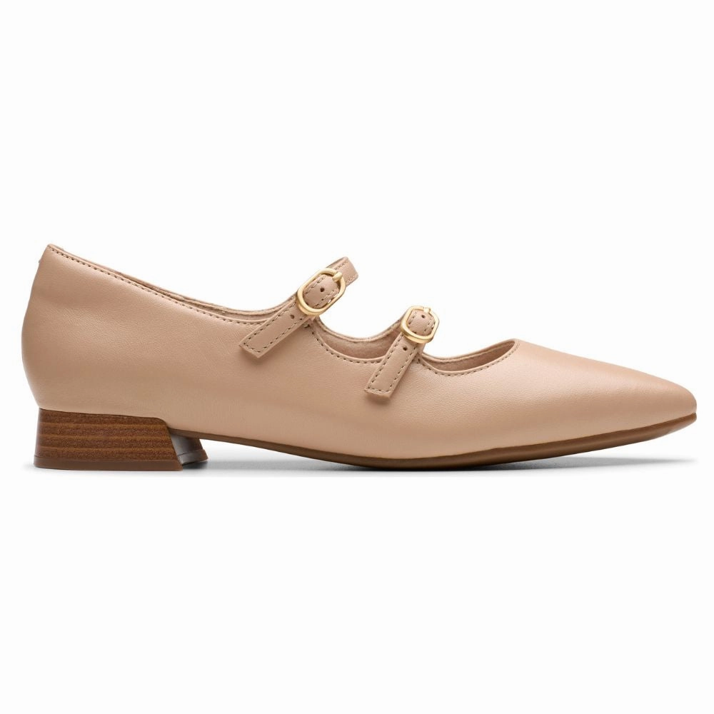 Clarks Natalyn Lane Beige Leather Shoe (Women's) Dress And Shoes Outfit