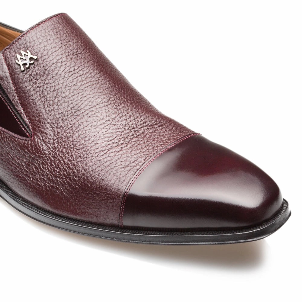 MILANI Adelante Loafers