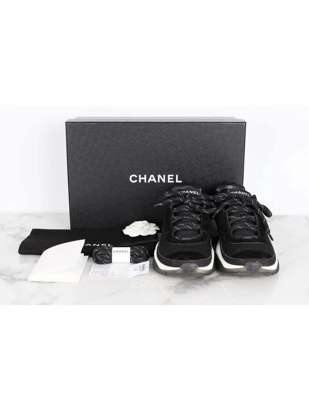 Suits With Sneakers New mixed fiber quilting sneakers 36 5 235 Chanel