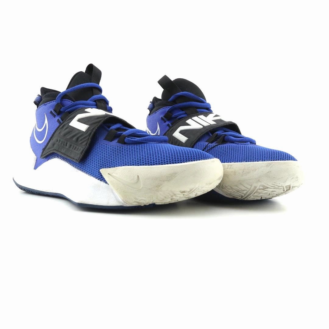 NIKE FUTURE COURT 3 Basketball Shoes Zion Williamson