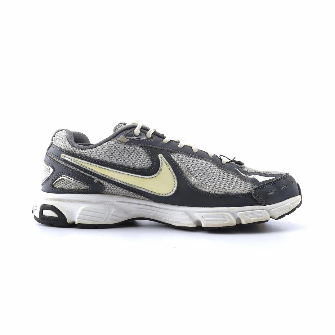 Penn State Nike Shoes NIKE  INCINERATE