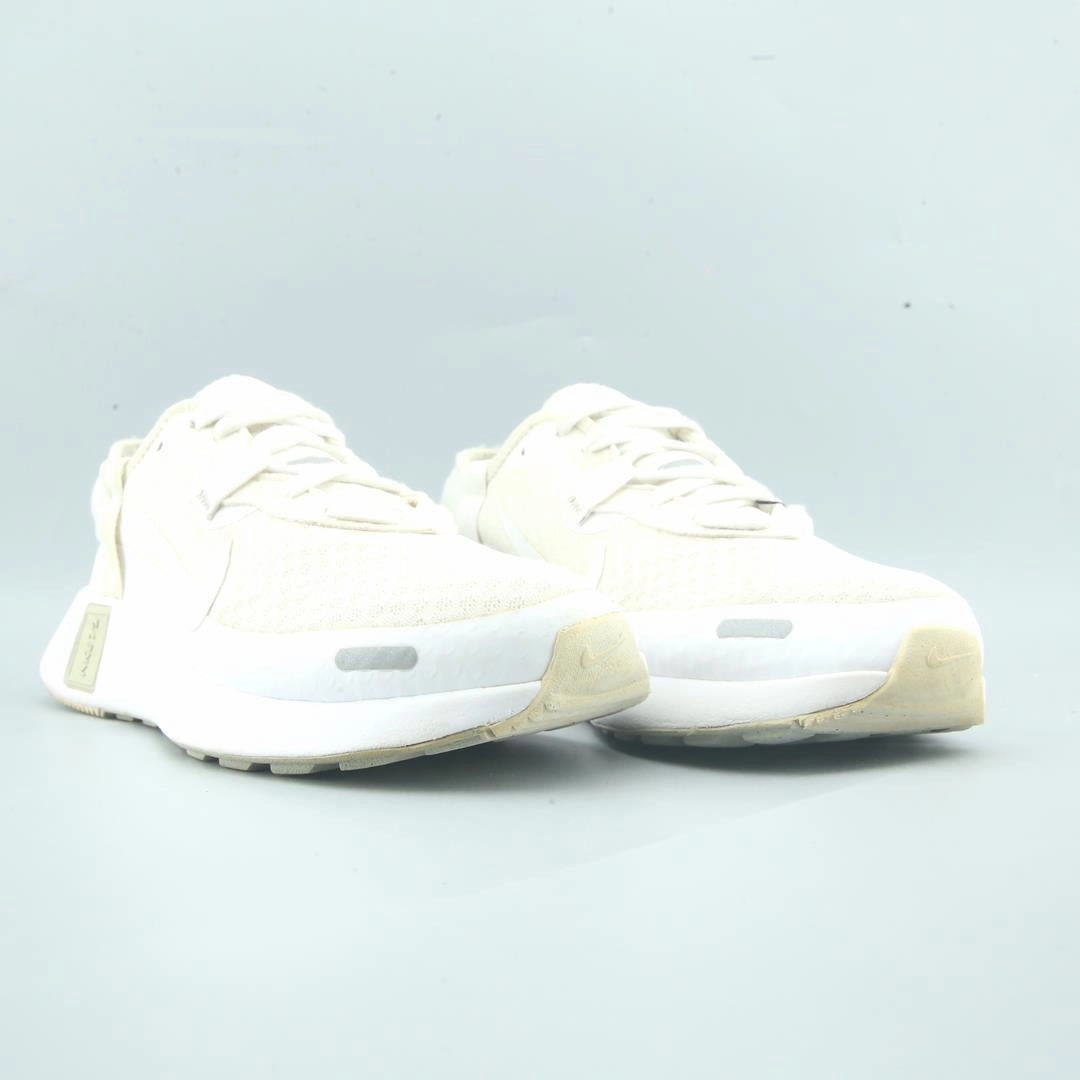 Nike Run Defy Running Shoes NIKE REPOSTO