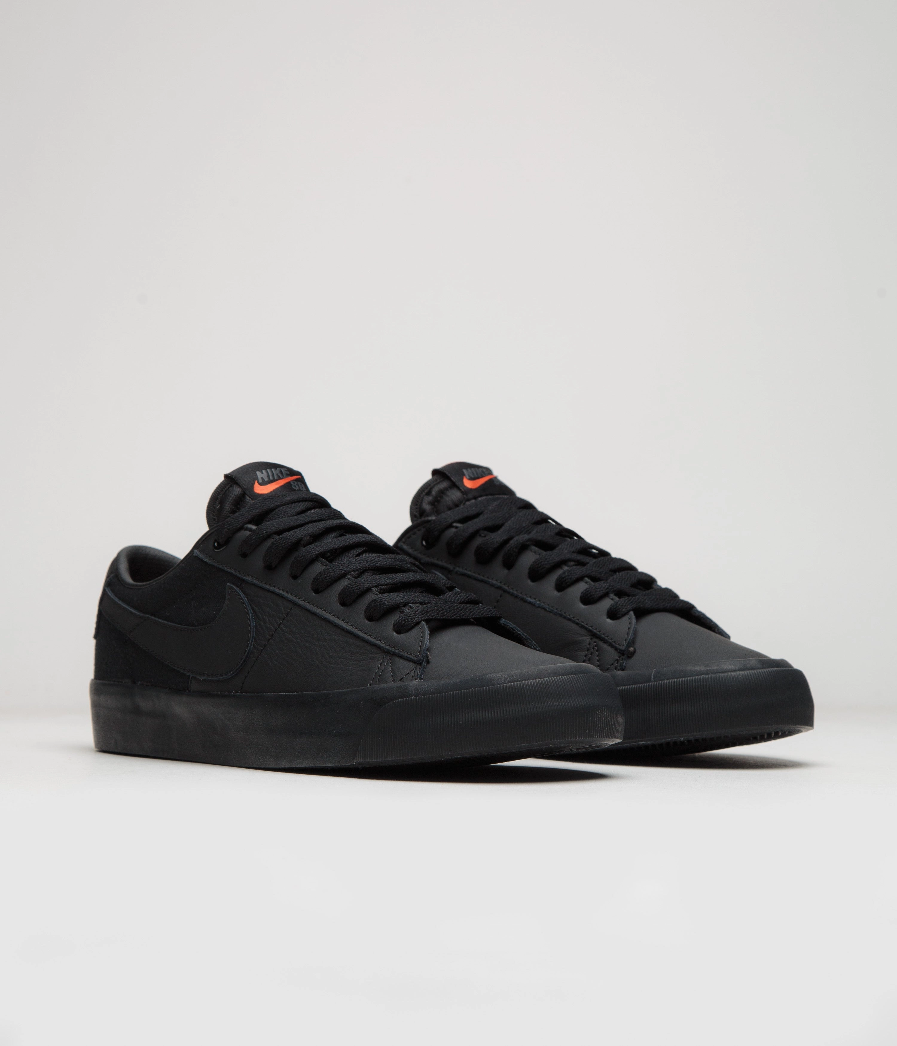 Nike Flyknit High Top Shoes Nike SB Orange Label Blazer Low Pro GT Shoes - Black / Black - Black - Black