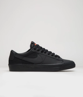 Nike SB Orange Label Blazer Low Pro GT Shoes - Black / Black - Black - Black Nike Barkley Shoes