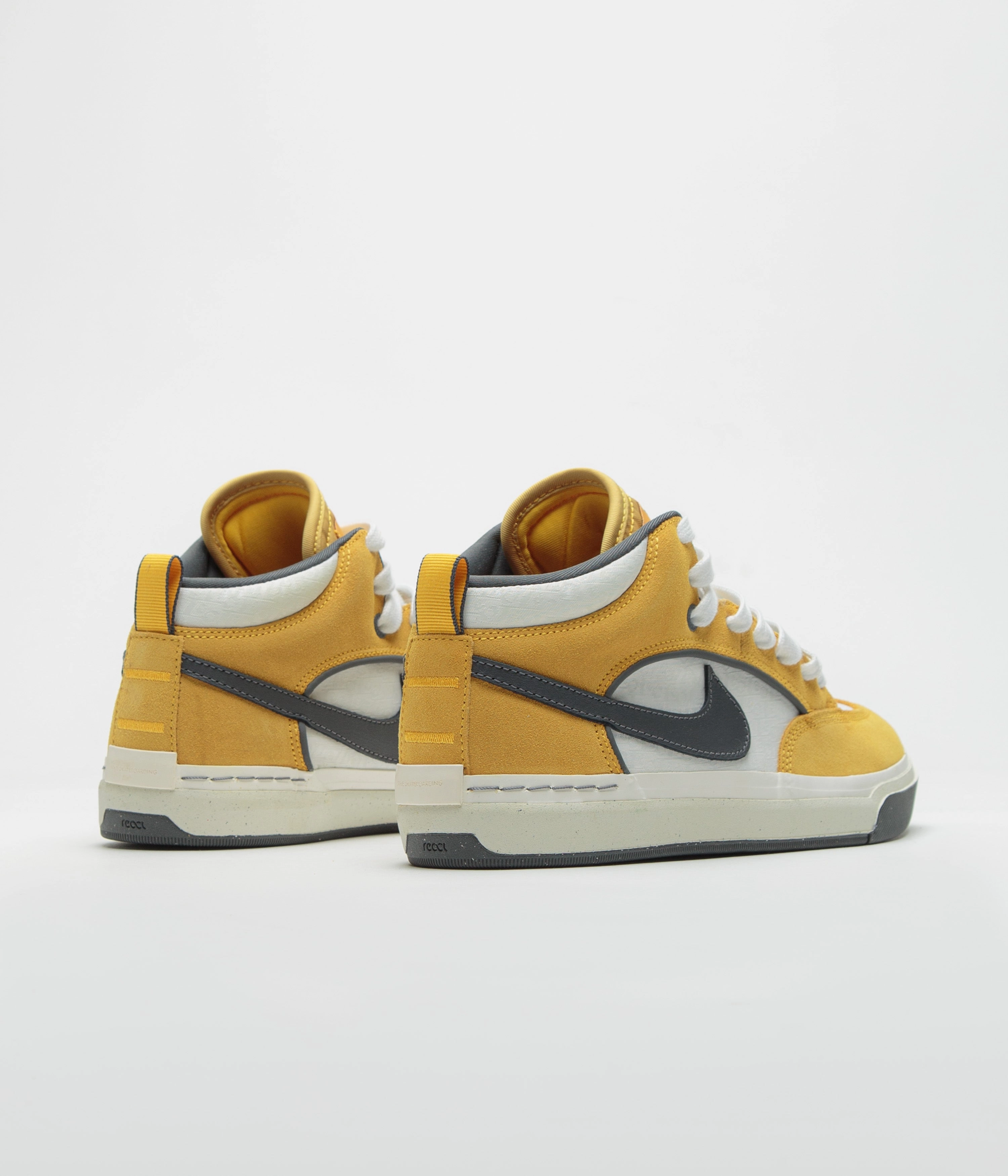 Nike SB React Leo Shoes - University Gold / Dark Grey Shoes Mercurial Nike