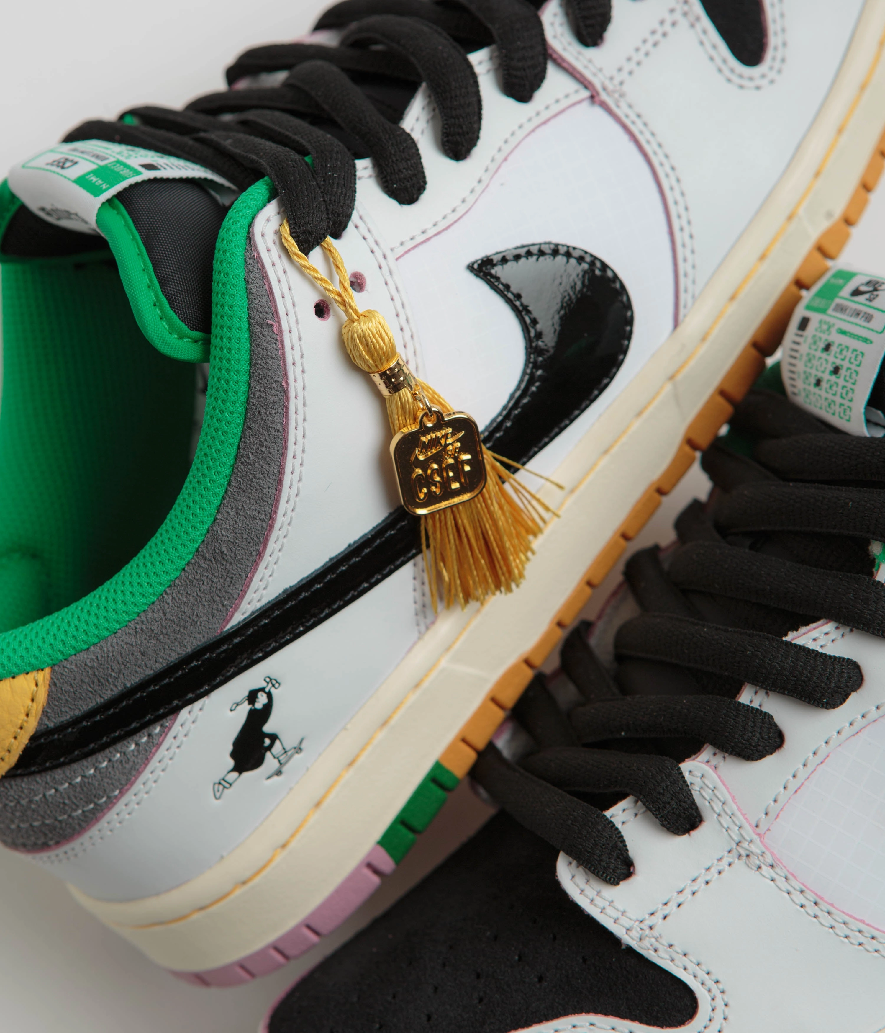 Nike SB x CSEF Dunk Low Pro Shoes - Summit White / Black - White - Iron Grey Wembanyama Nike Shoes