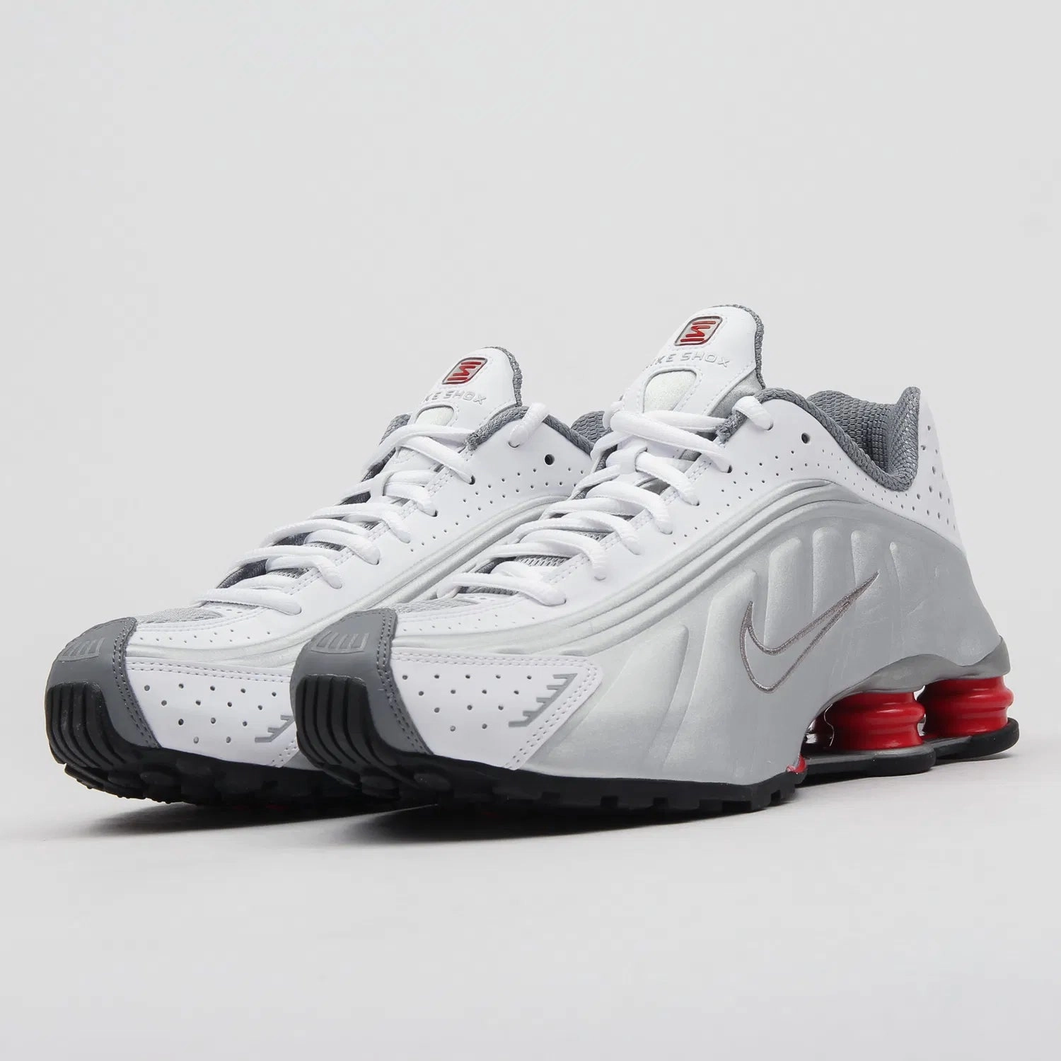 All Shoes Nike Nike Shox R4 Mtallique