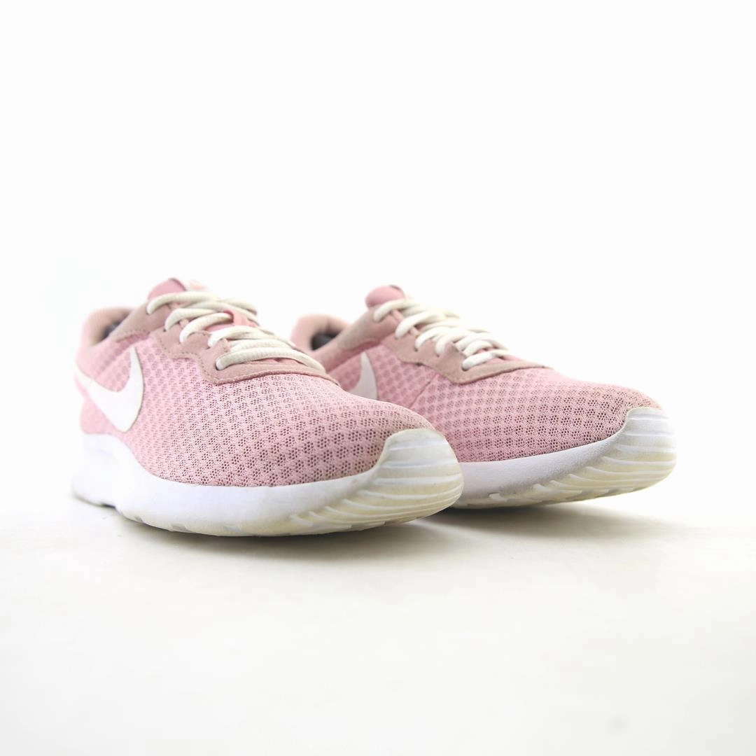 NIKE TANJUN Nike Shoes Sport