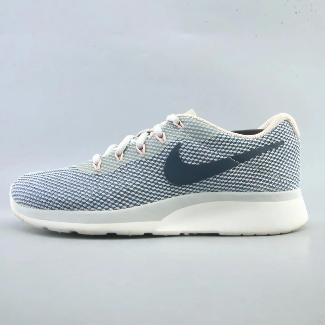 Nike Ja Shoe NIKE TANJUN