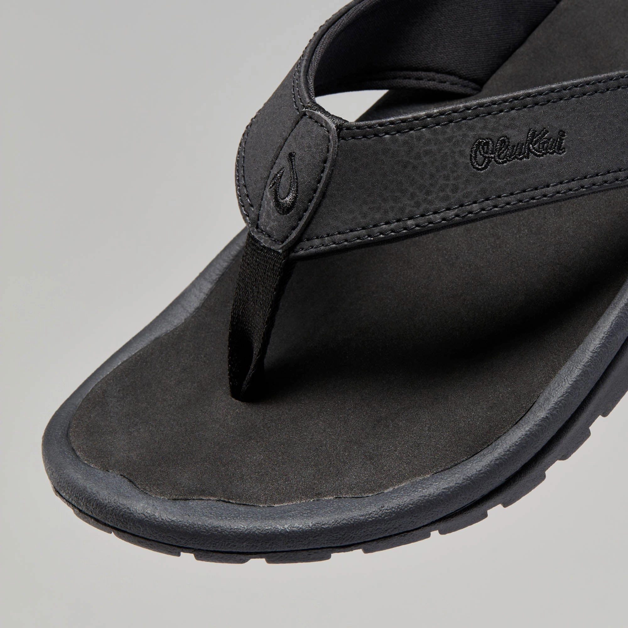 Ohana - Black Asian Sandals