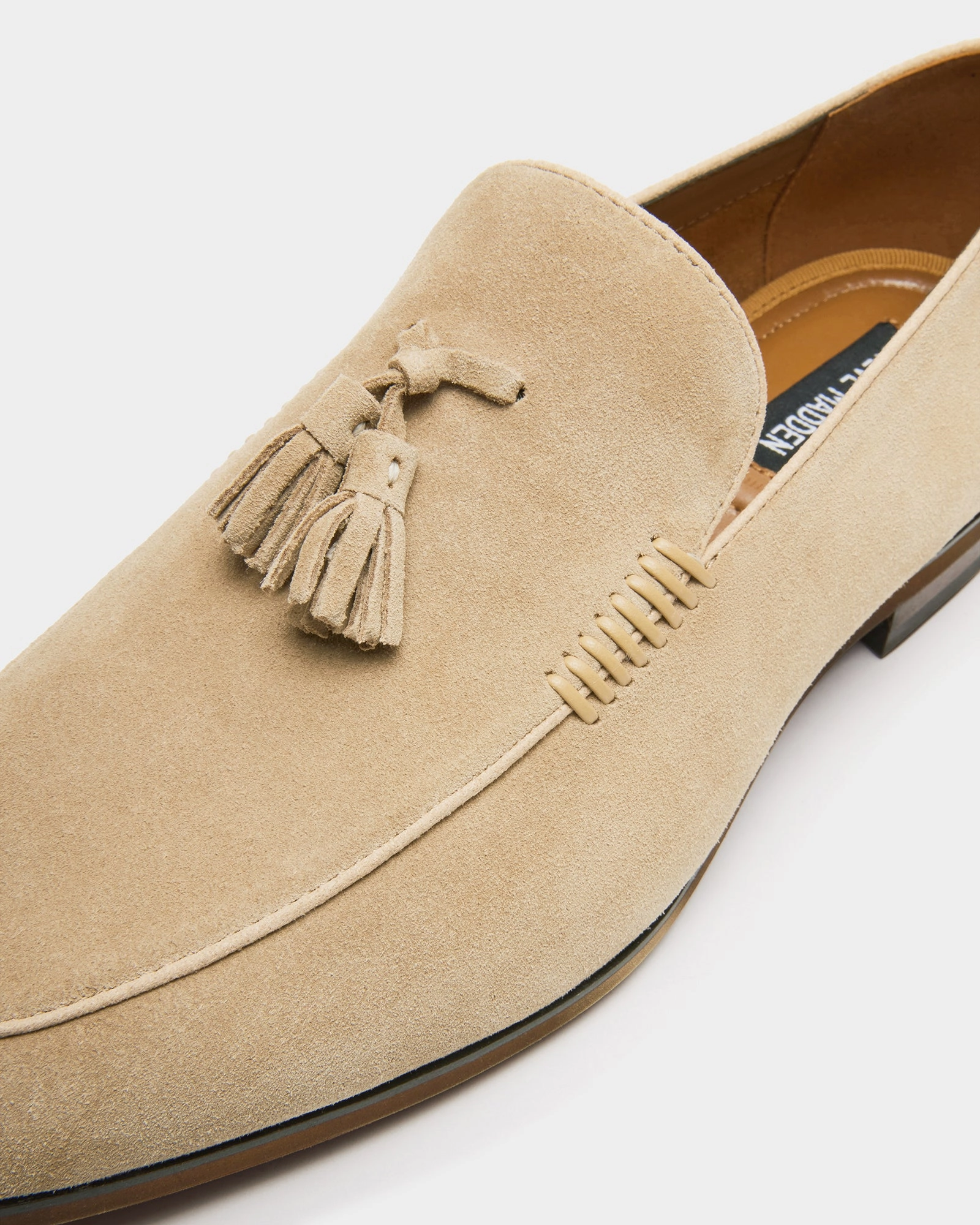 Tuxedo And Loafers ONDRE SAND SUEDE