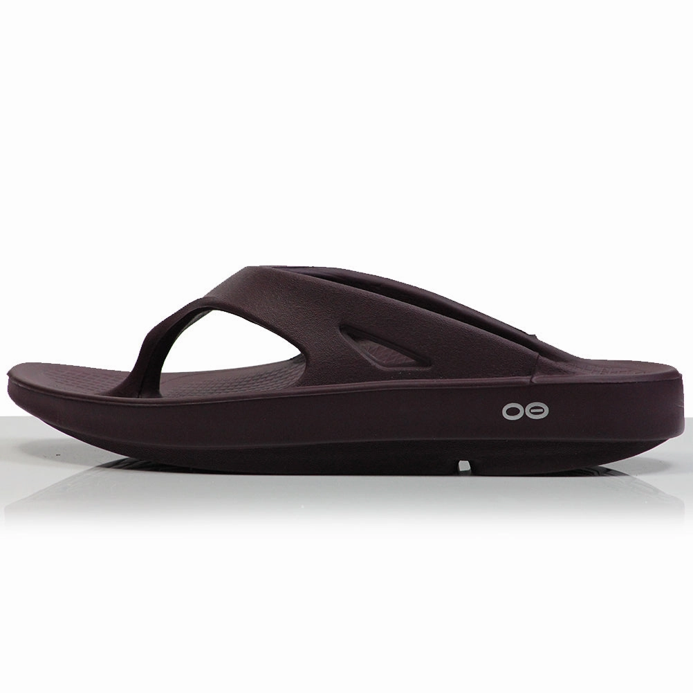Running Training Shoes OOfos Women's OOriginal Recovery Flip - Cabernet
