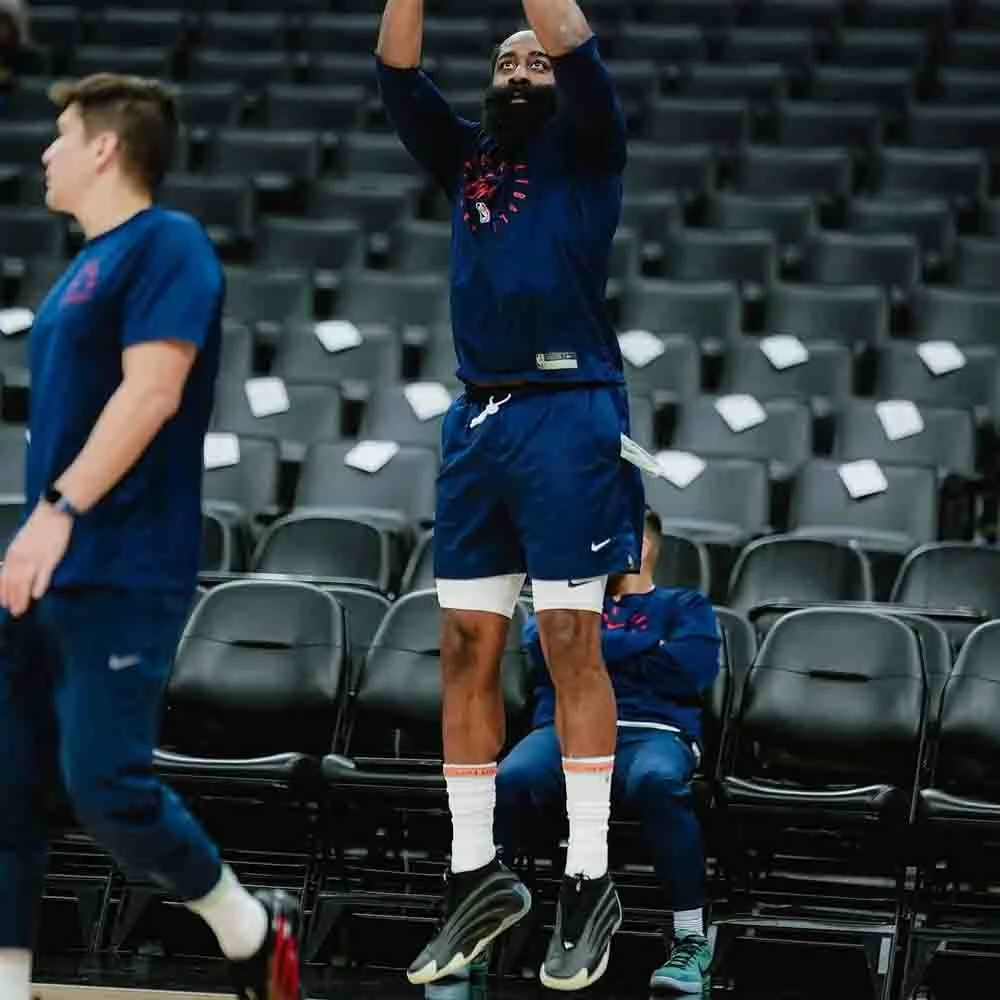 Good Street Basketball Shoes OTE RWE x Adidas Harden Volume 9