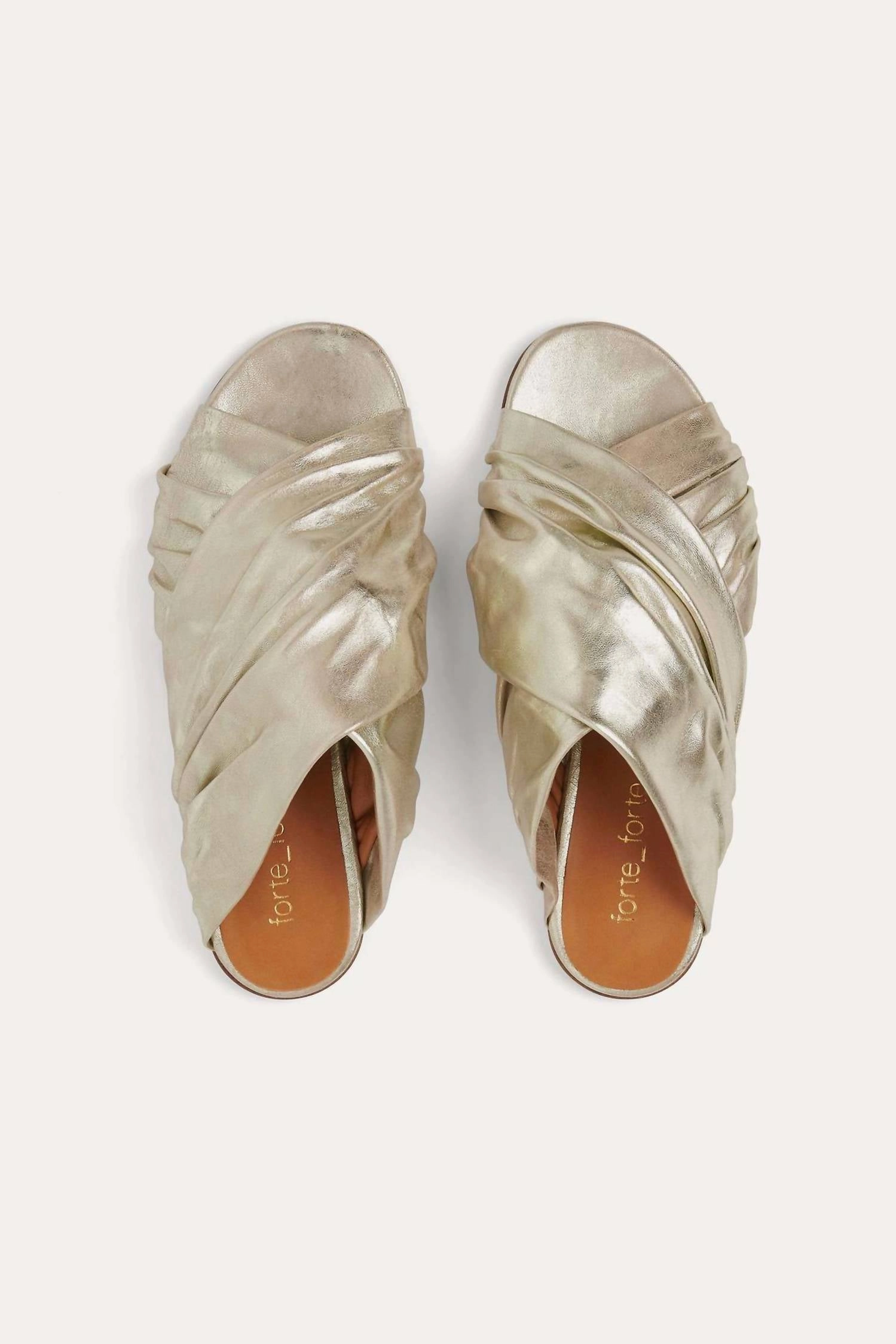 H Sandals Women's Flat Laminated Leather Crossed Sandals In Silver