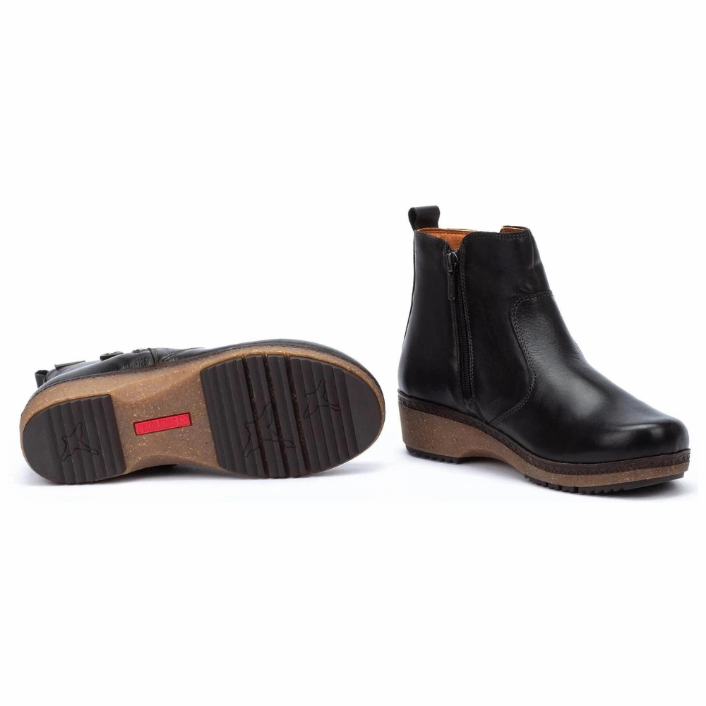 Pikolinos Granada Black Leather Boot (Women's) Pipedream Boots