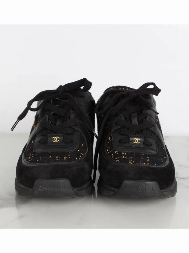 Sneakers In The 80's CC logo cruise sneakers gold pearl 36 230 Chanel