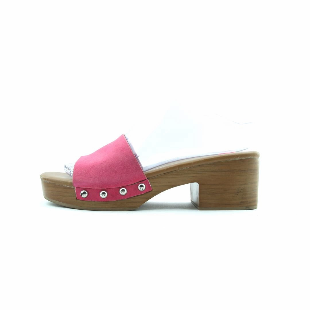 PRIMARK . National Day