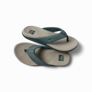 Sandals Royal REEF Offshore Sandal-Kelp and Sand