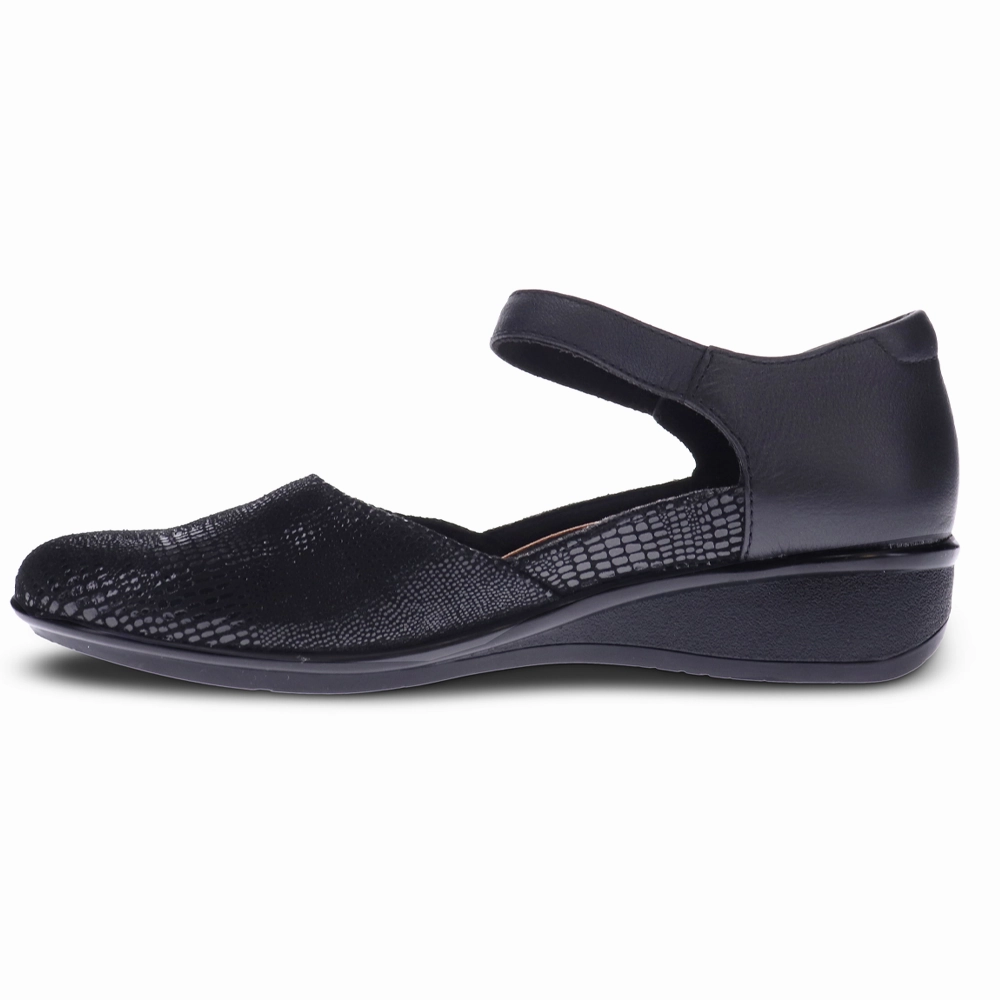 Shoe With Dress Revere Osaka Black Lizard Mary Jane Shoe (Women's)