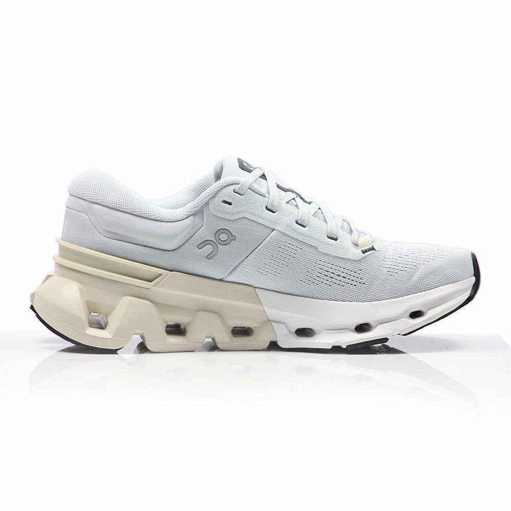 Rnr Running Shoe On Cloudflyer 5 Women's Running Shoe - Arctic/Cream