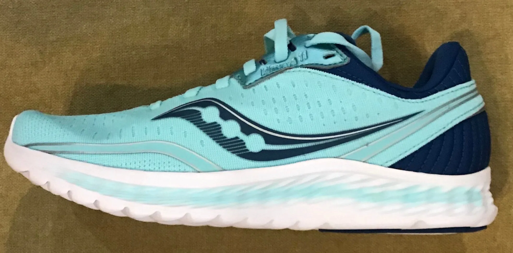 Saucony Women's Kinvara 11 Running Shoes For Tarmac