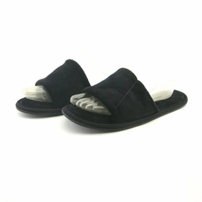 SECRET TREASURES . Dora Slippers