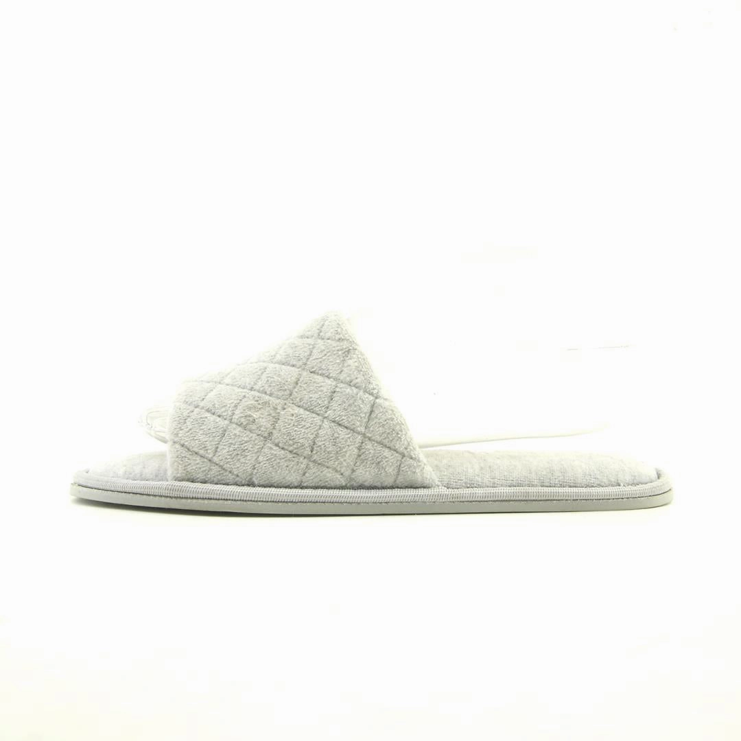 SECRET TREASURES . One Hour Crochet Slippers