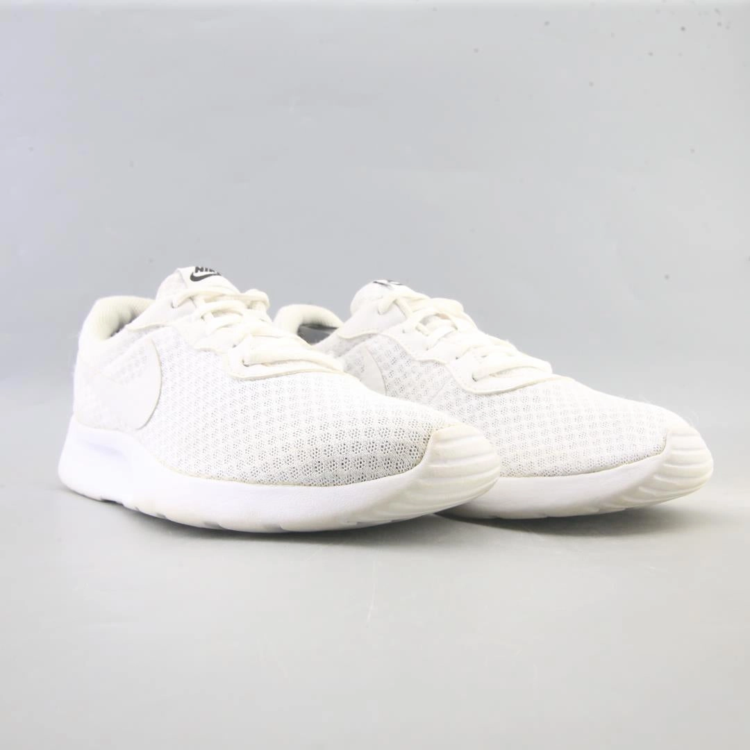 NIKE TANJUN Nike Shoes Standing All Day