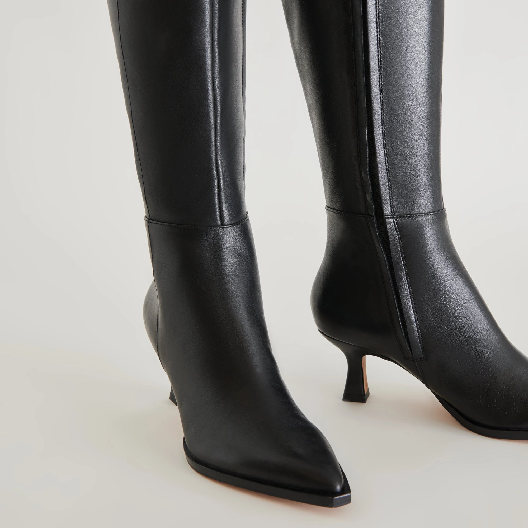 AUGGIE BOOTS BLACK LEATHER Ballerina Boots Heels