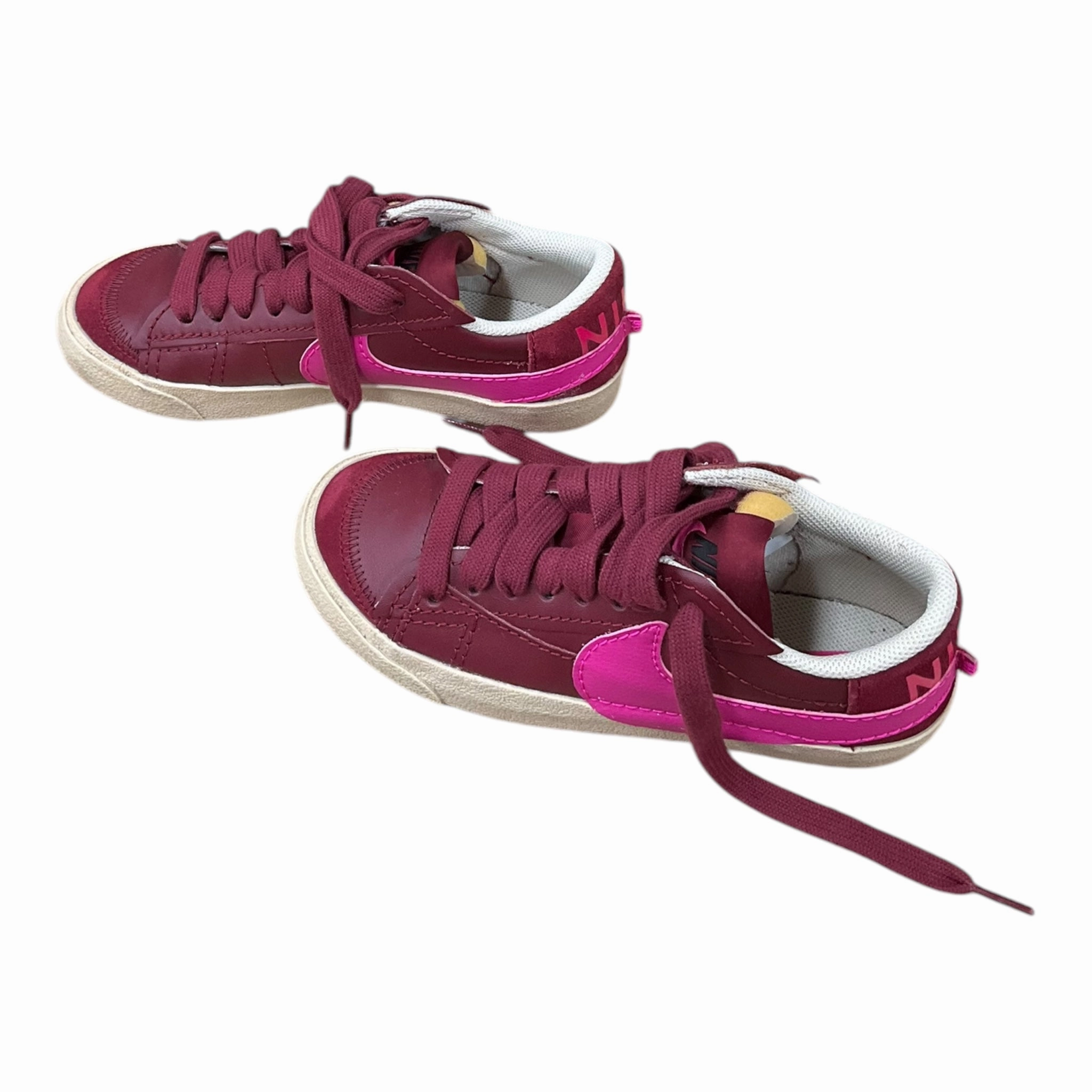 Slip Resistant Shoes Nike Shoes Athletic By Nike In Maroon, Size: 6.5