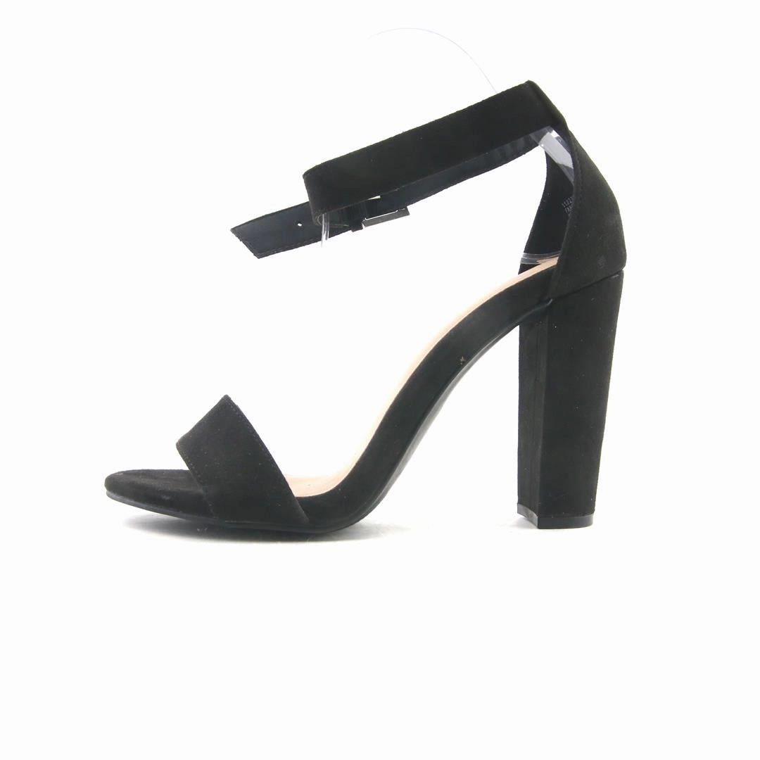 TORRID . High Heels Song Lyrics