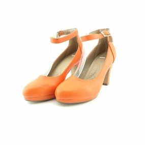 Well Worn Heels AMERICAN BRAND .