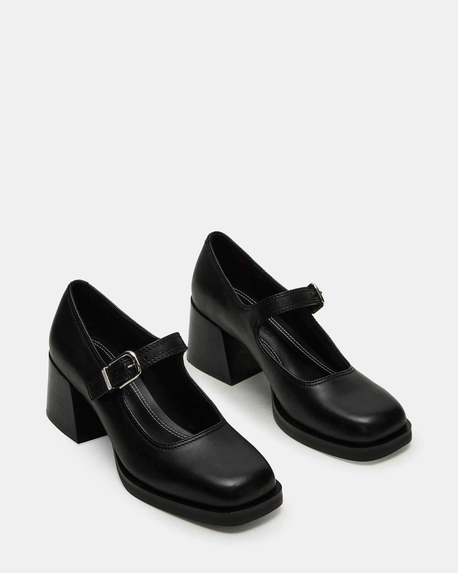 Tasseled Leather Loafers LISBON BLACK LEATHER
