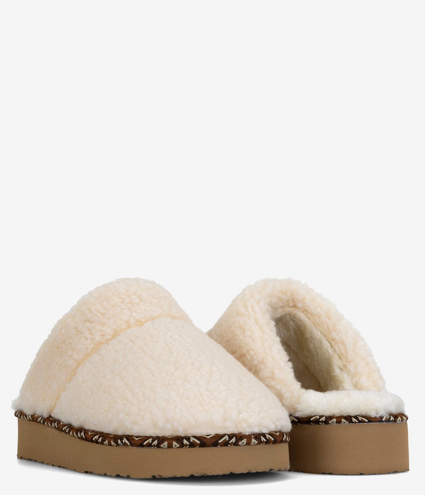 Minnetonka Cerise Sherpa Slipper - Women Hearts Slippers