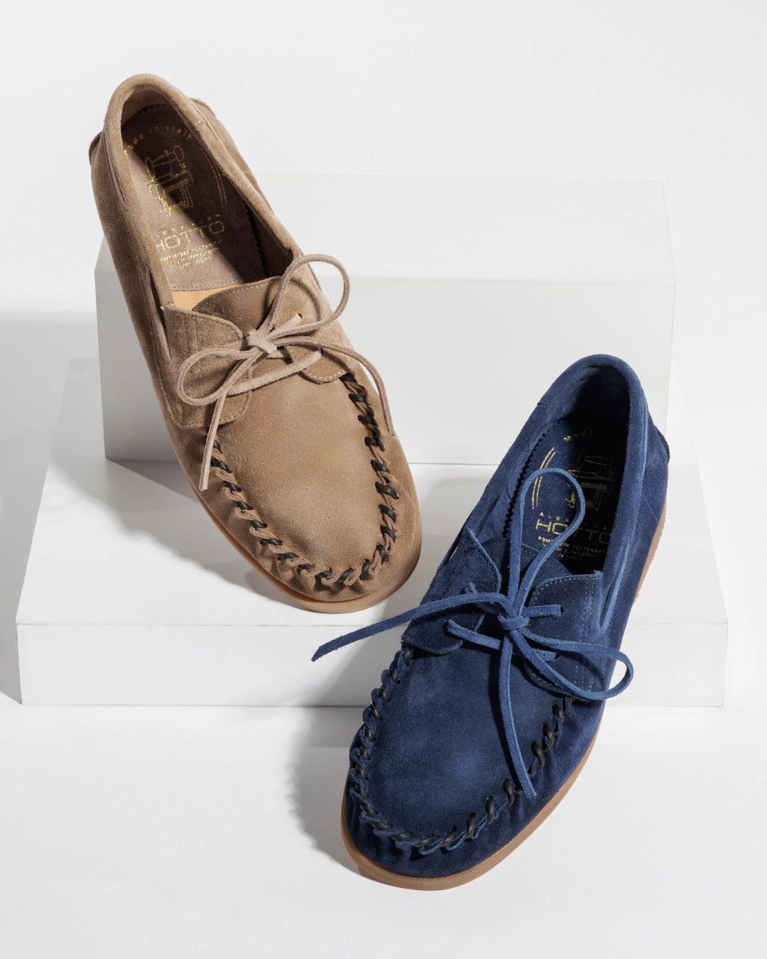 Flat Pointed Toe Shoes 67018 Bluette Suede