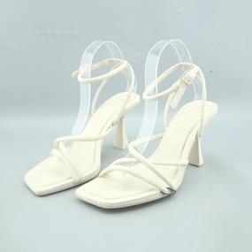 STRADIVARIUS . High Arches And Heels