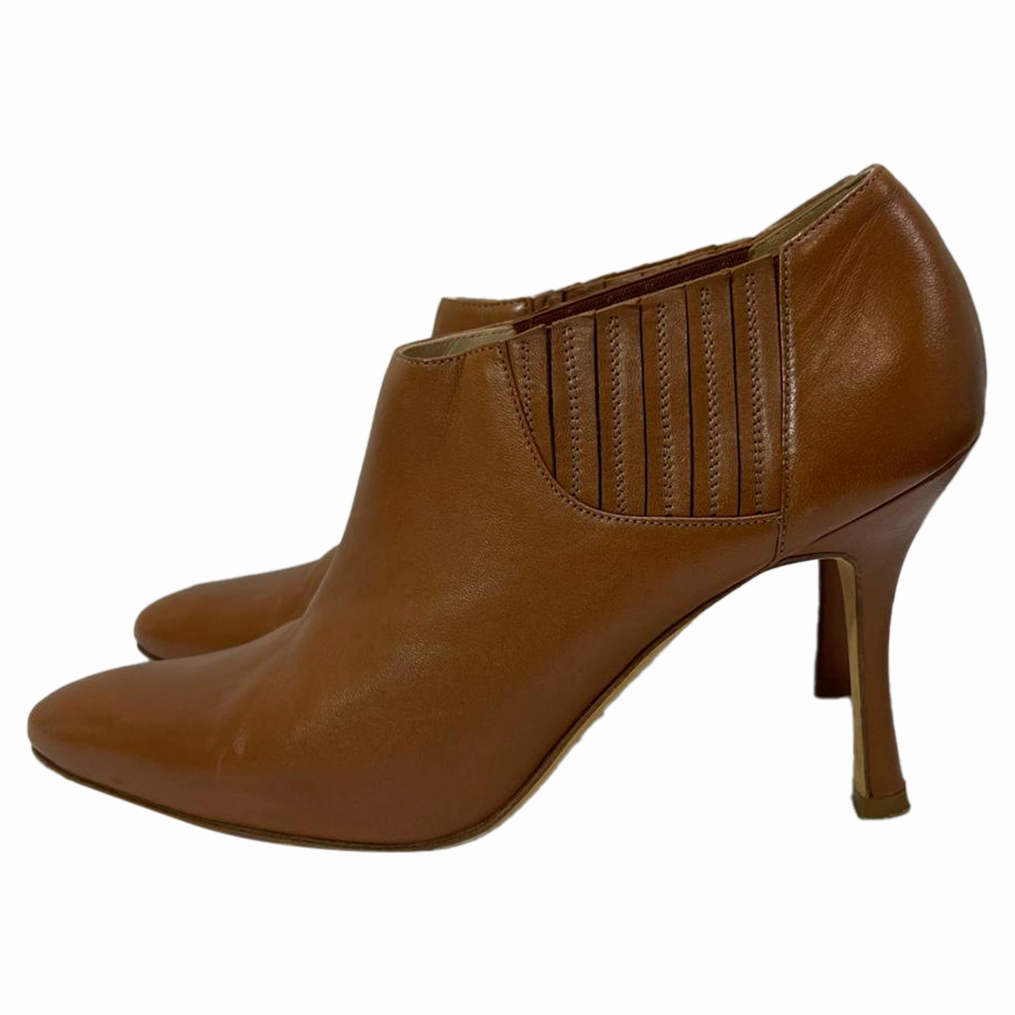 Wizard Boots Manolo Blahnik Pleated Detail Pointed-Toe Heeled Boots  in Brown Leather