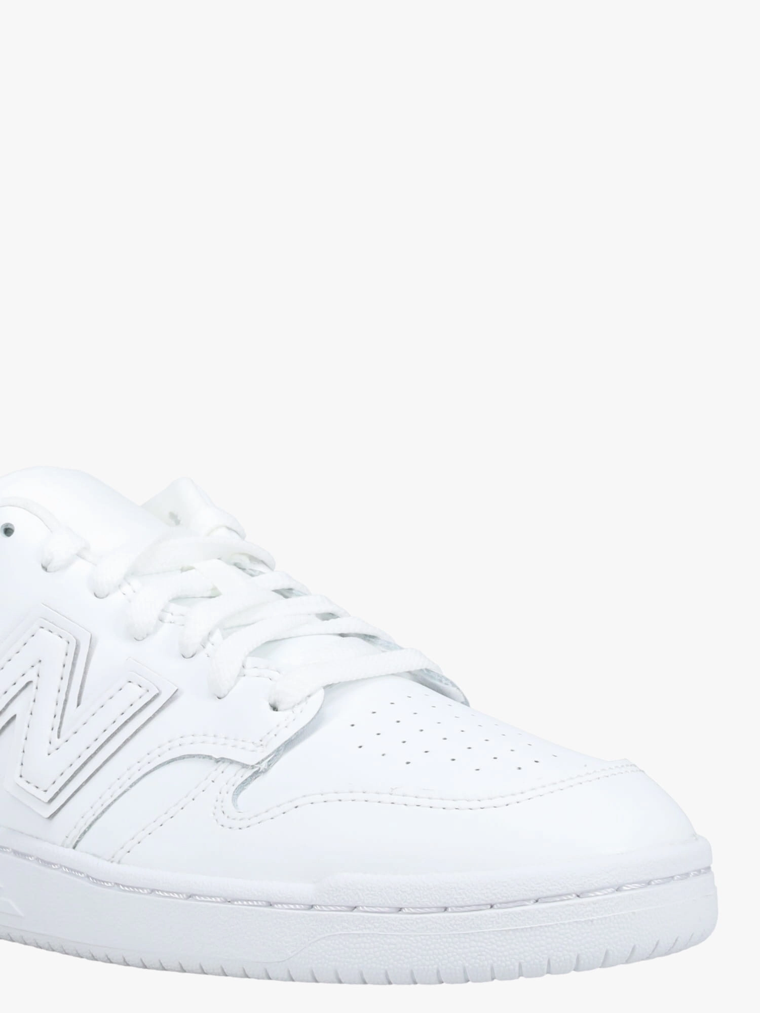 480 White Leather(void) Flat Close Shoes