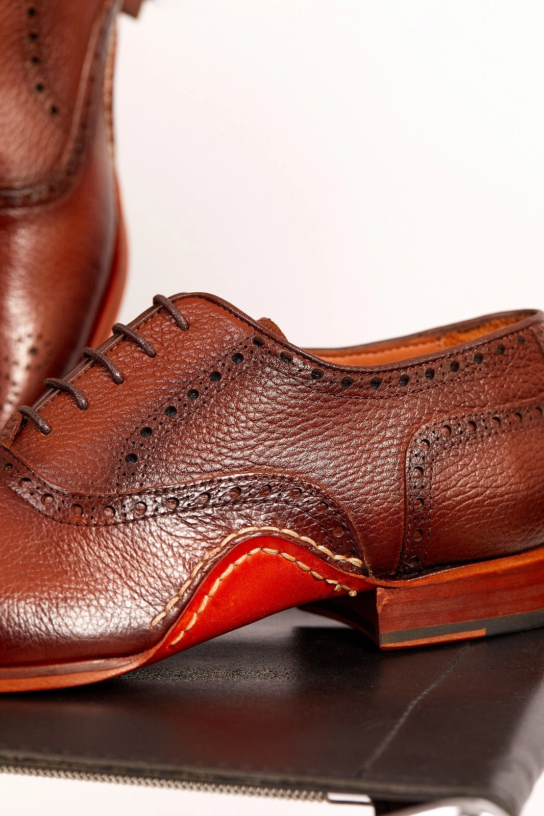 The Draco Handmade Tan Semi Brogue Oxford Men Shoe Dresses With Gym Shoes