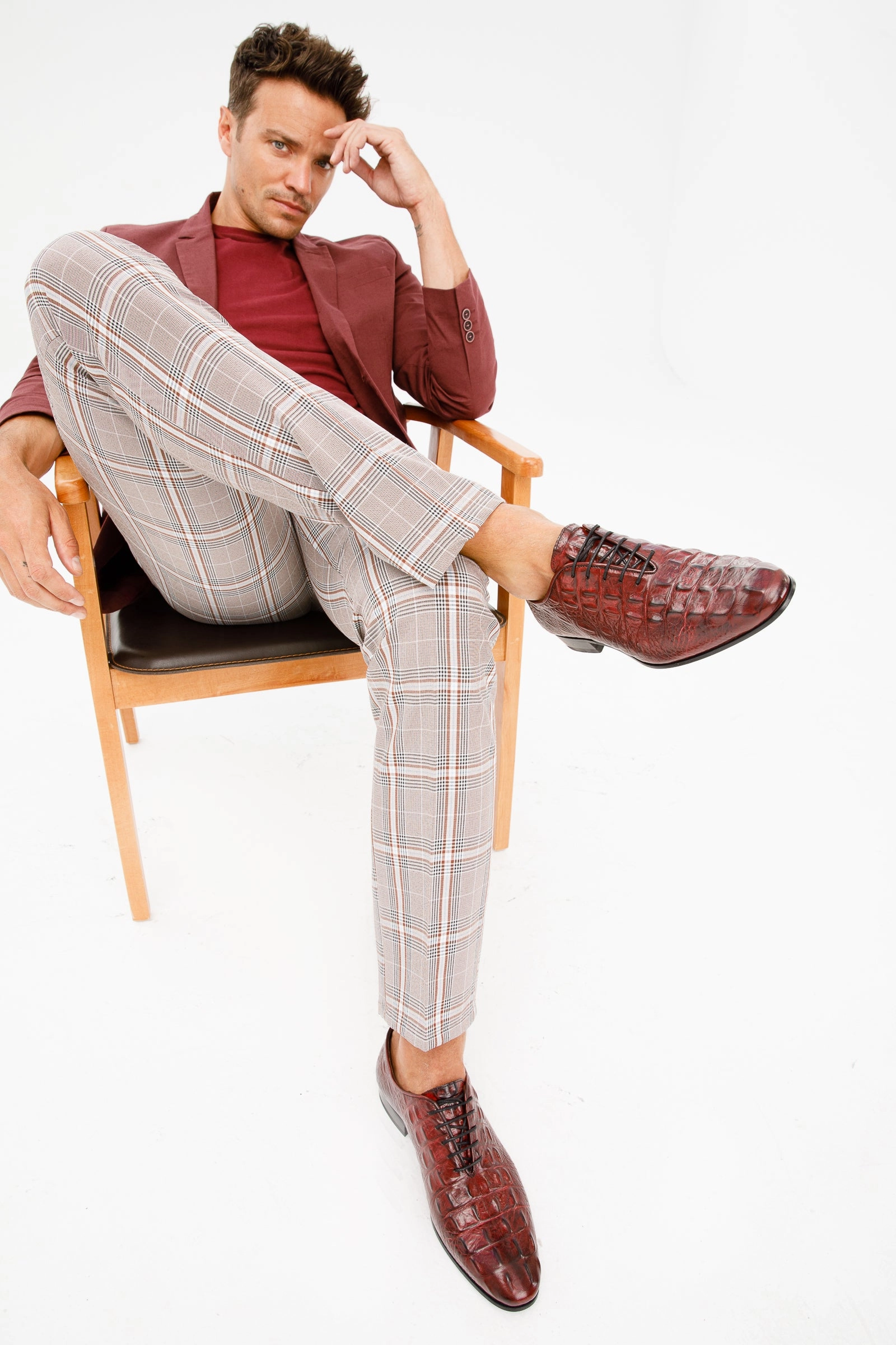 The Randor Burgundy Crocodile Leather Oxford Men Shoe Dress Shoe Worship