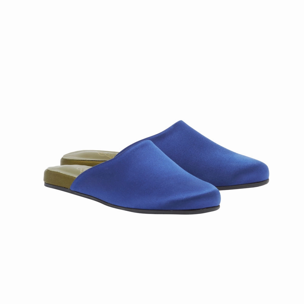 The Slipper Navy/Khaki Yeezy Slide Salt