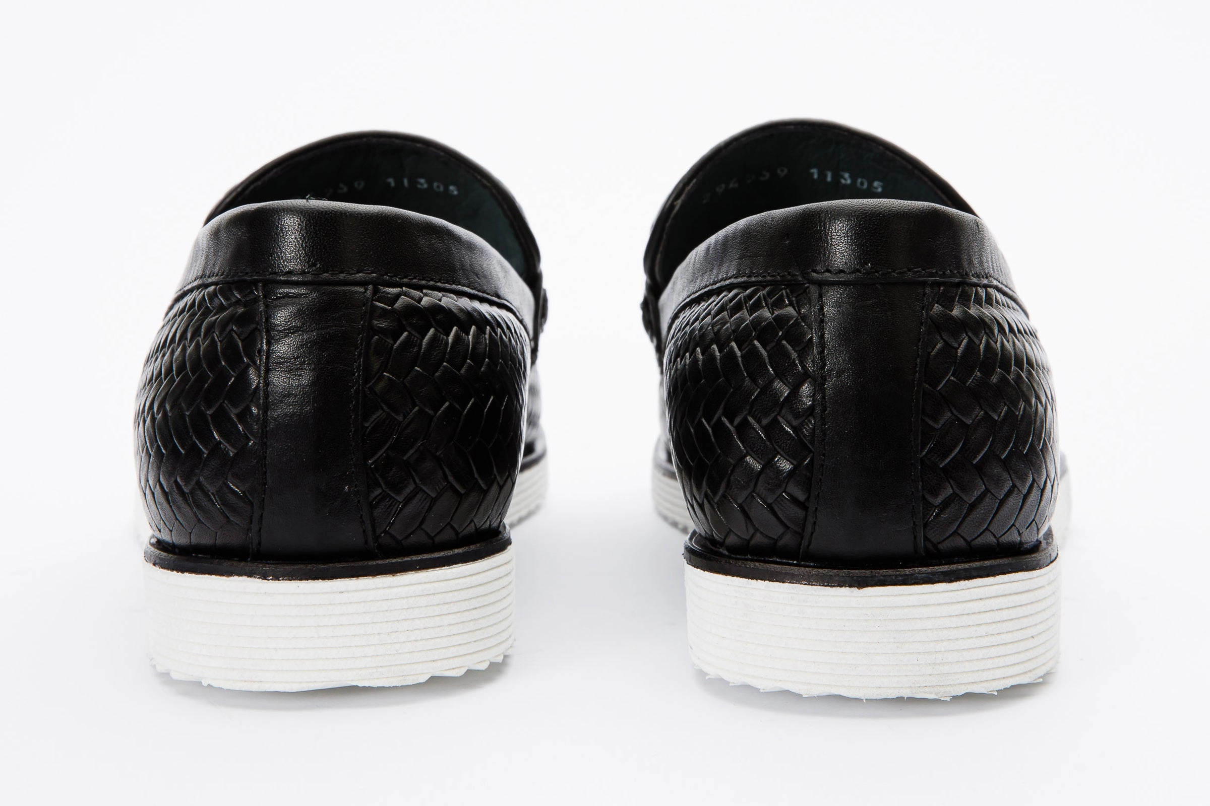 The Sperry Black Leather Tassel Loafer Men Shoe Shoe Dress