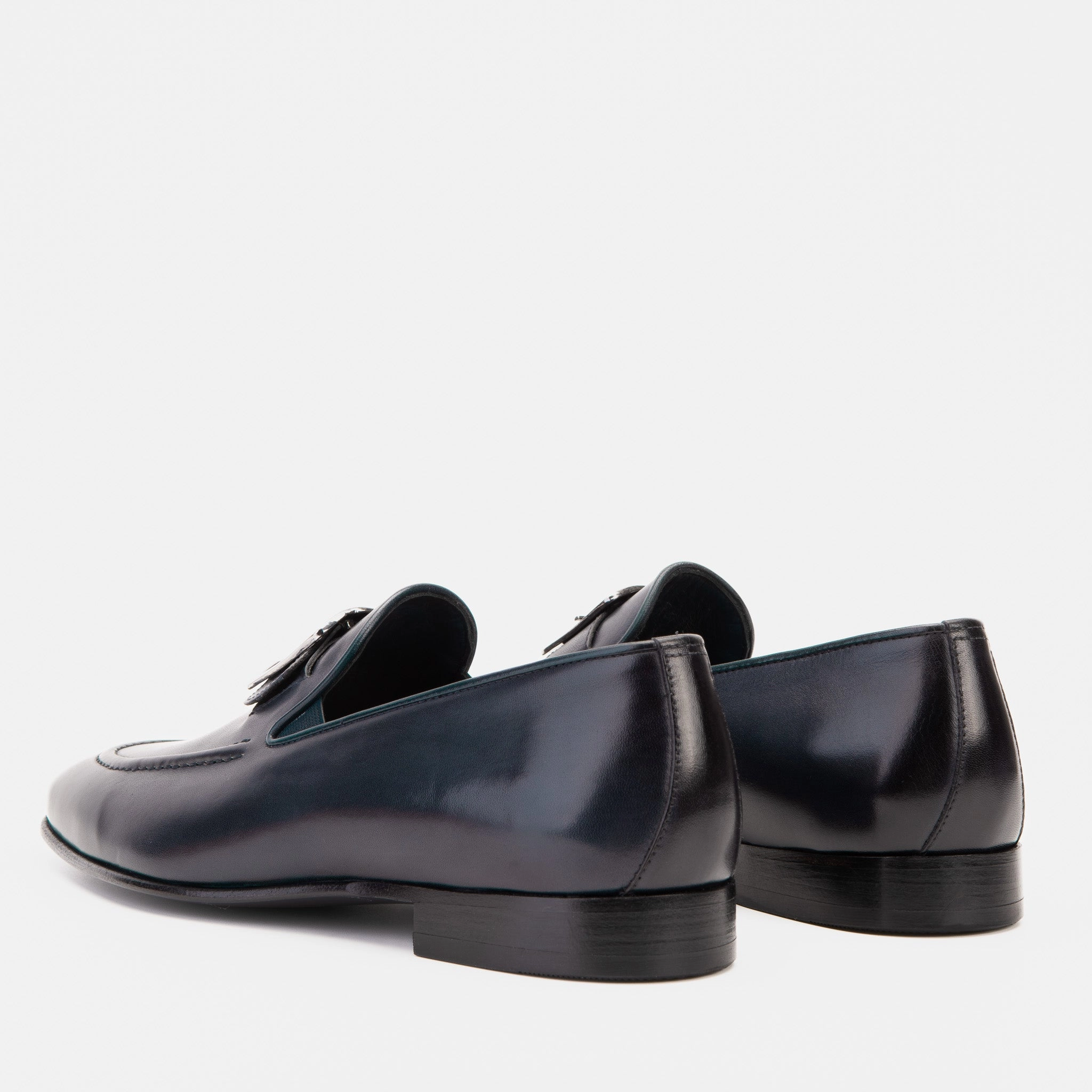 Dress To Impress Codes Shoes The Astoria Navy Buffalo Leather Mens Loafer